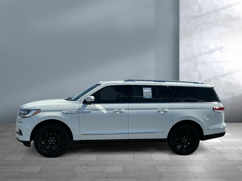 2023 Lincoln Navigator L