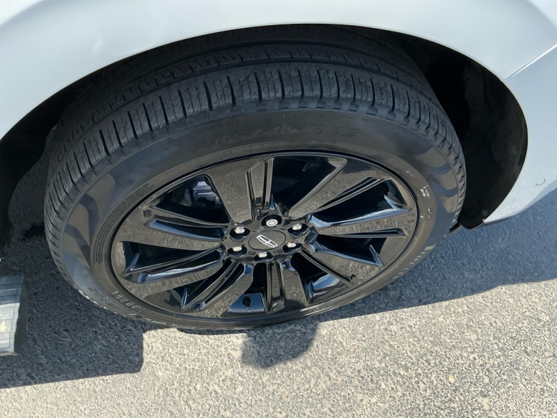 2023 Lincoln Navigator L