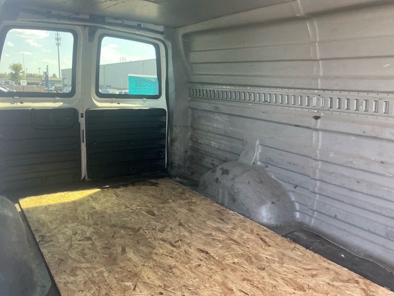 2020 GMC Savana Cargo Van