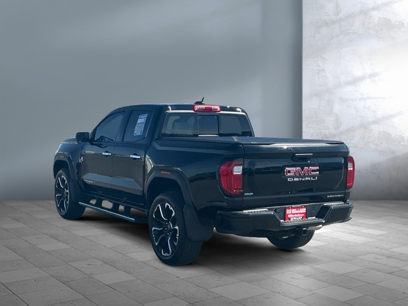 2025 GMC Canyon