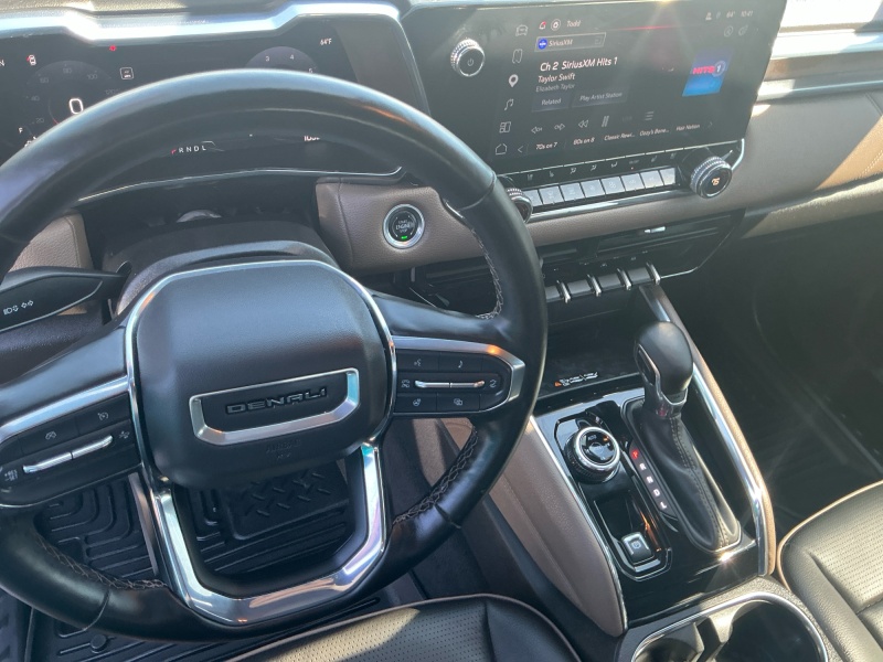 2025 GMC Canyon