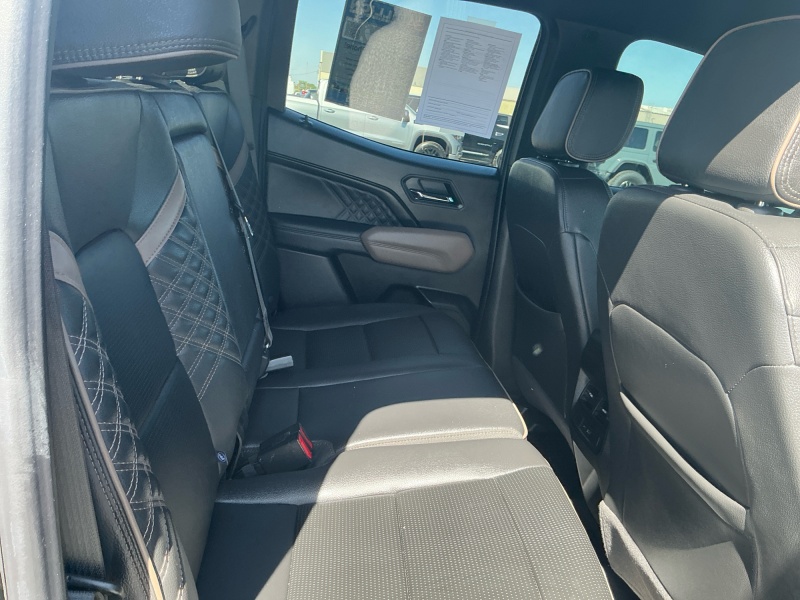 2025 GMC Canyon