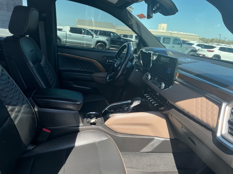 2025 GMC Canyon