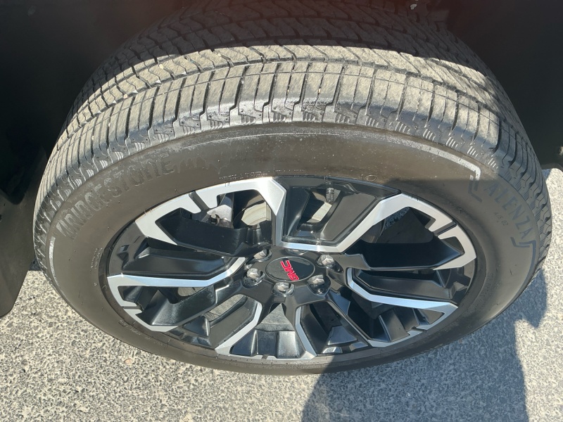 2025 GMC Canyon