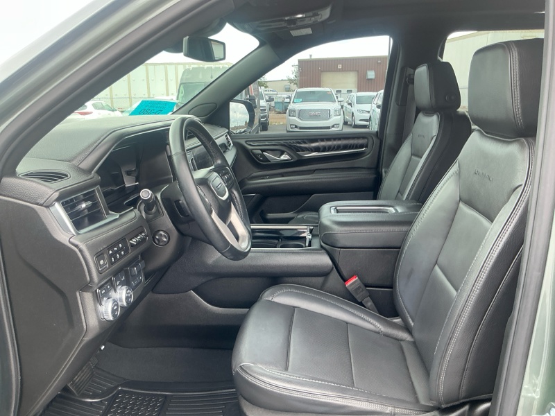 2024 GMC Yukon XL