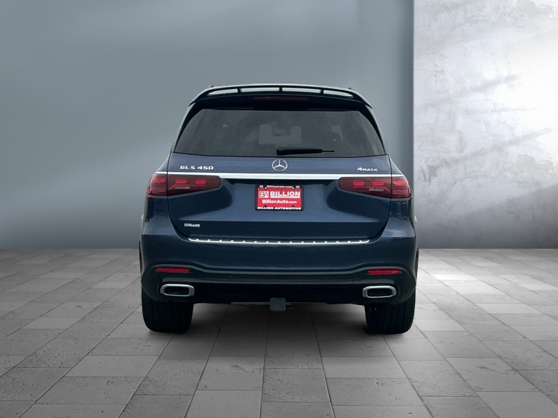 2025 Mercedes-Benz GLS