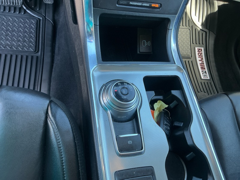 2022 Ford Edge