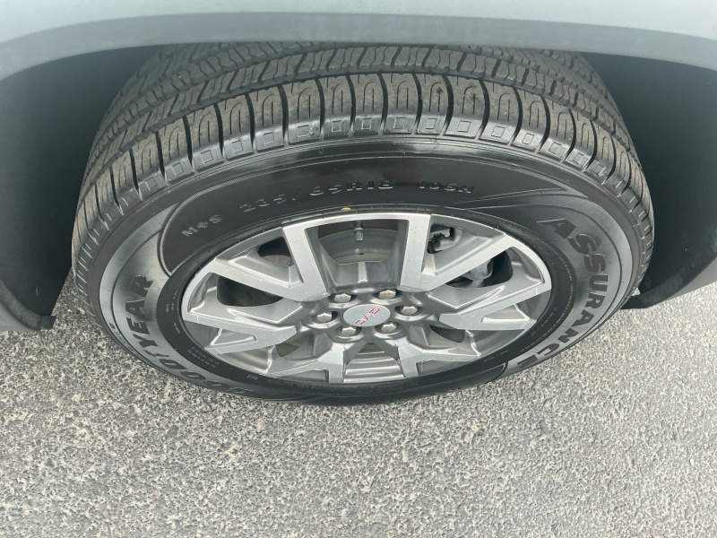 2023 GMC Acadia