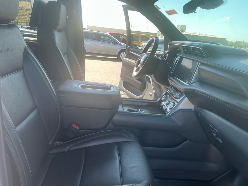 2023 GMC Yukon