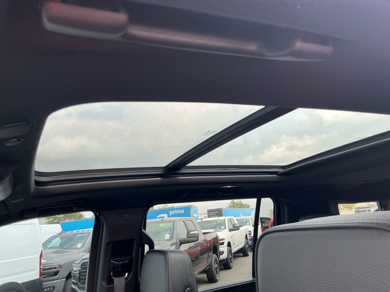 2023 GMC Yukon XL