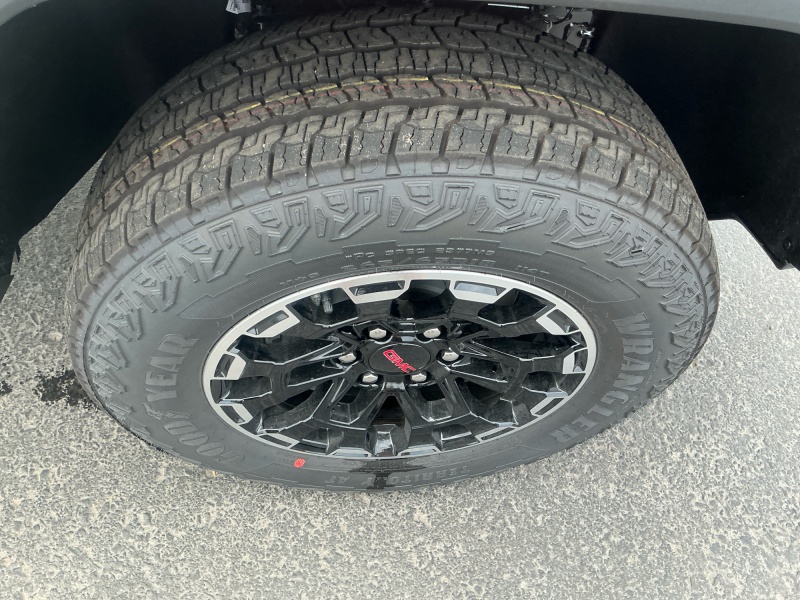 2026 GMC Canyon