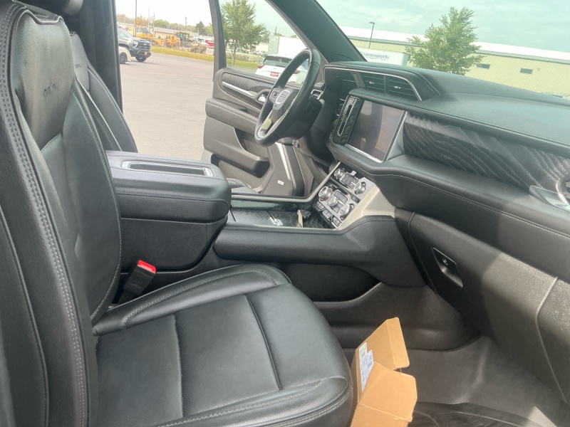 2024 GMC Yukon