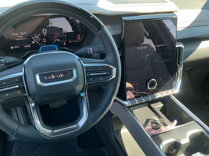 2027 GMC Acadia