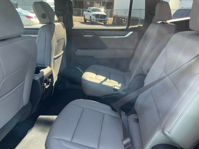 2027 GMC Acadia
