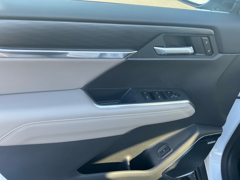 2027 GMC Acadia