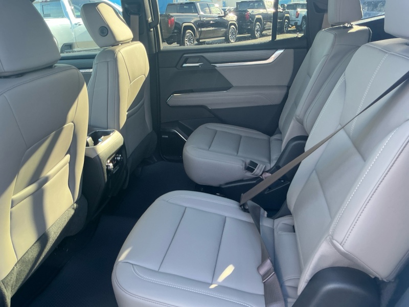 2027 GMC Acadia