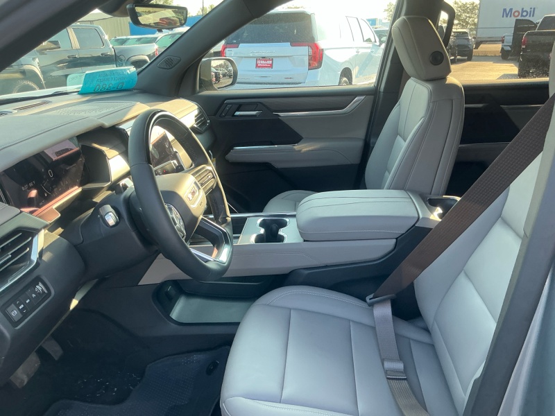 2027 GMC Acadia