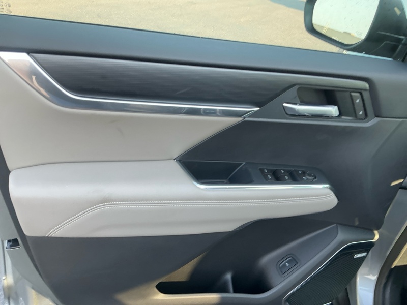 2027 GMC Acadia