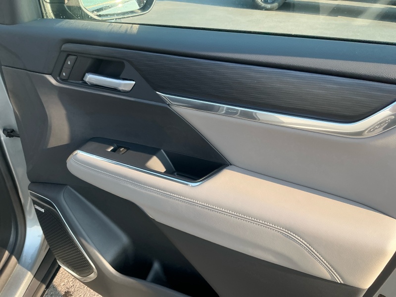 2027 GMC Acadia