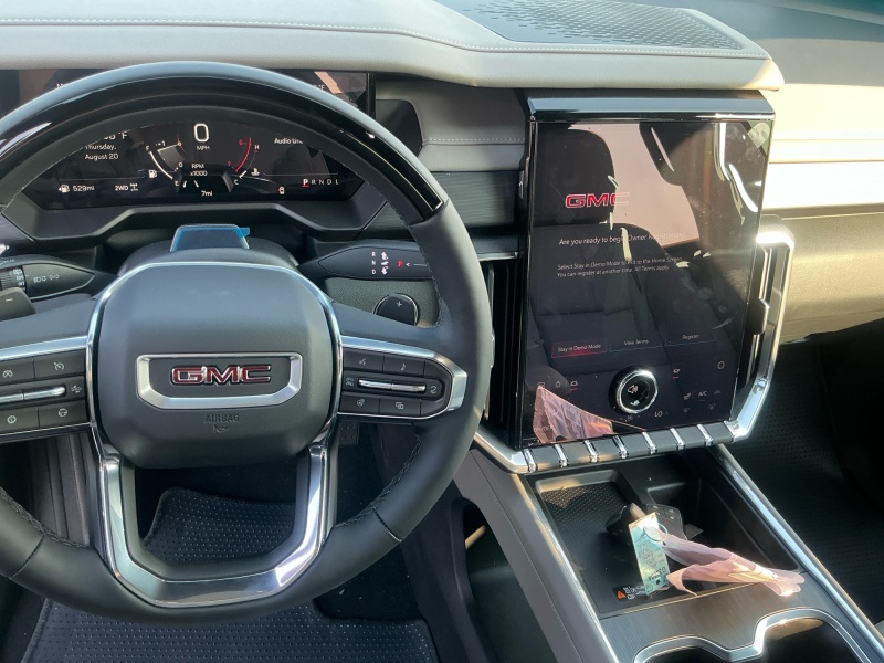 2027 GMC Acadia
