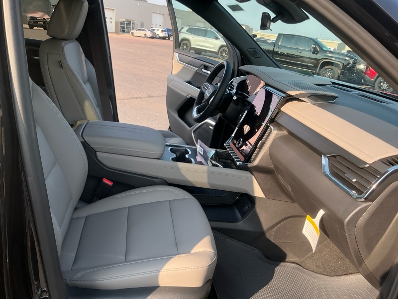 2027 GMC Acadia