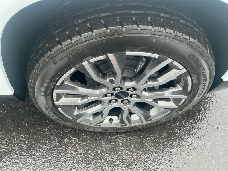 2027 GMC Acadia