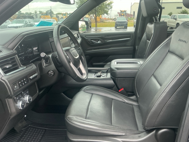 2023 GMC Yukon XL