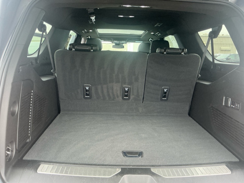 2023 GMC Yukon XL