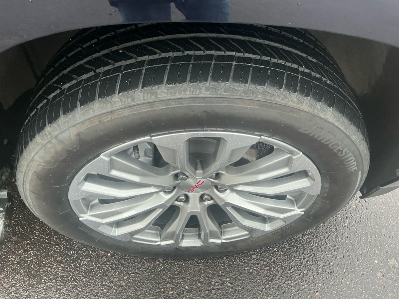 2023 GMC Yukon XL