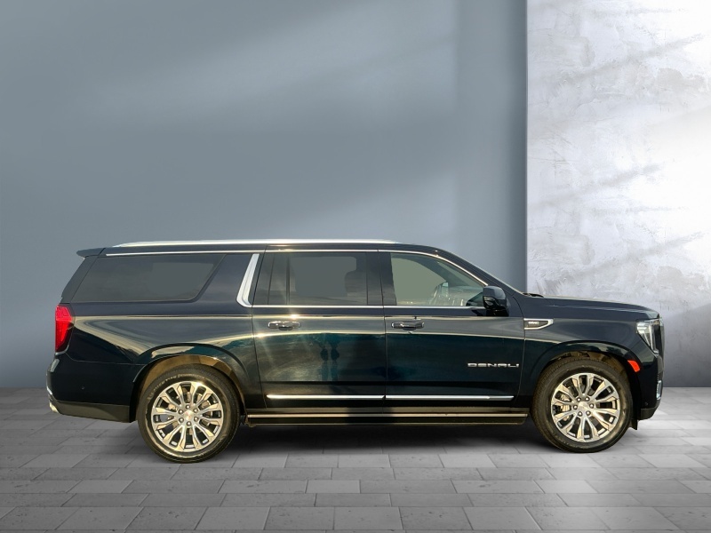 2023 GMC Yukon XL