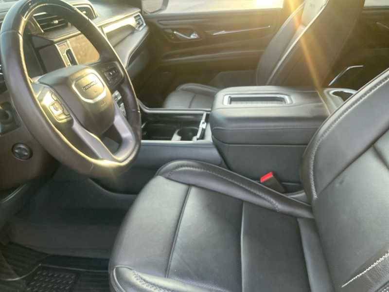 2023 GMC Yukon XL