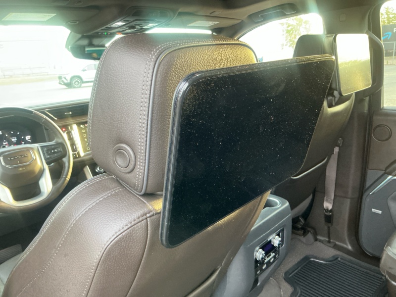 2023 GMC Yukon XL