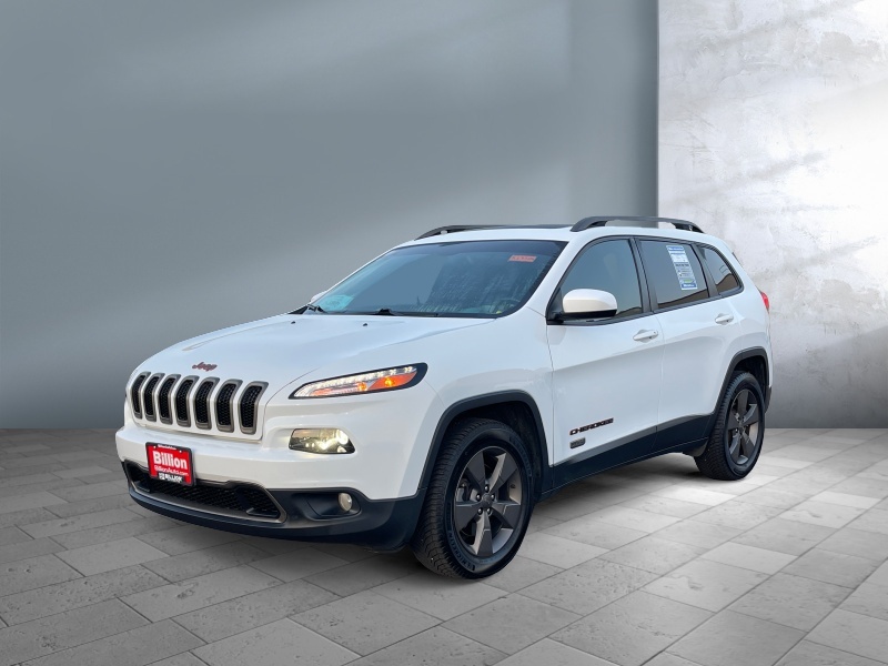 Used 2017 Jeep Cherokee Latitude SUV
