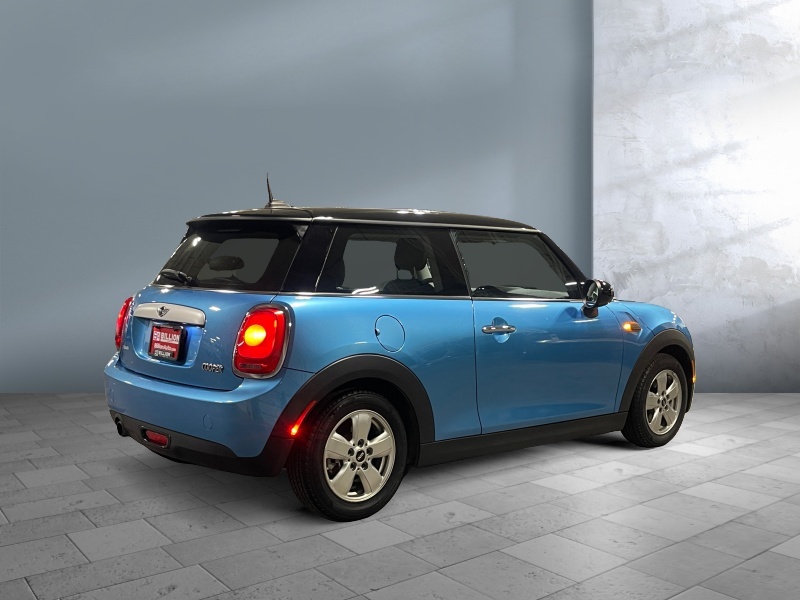 Used 2015 MINI Cooper Hardtop 2 Door for Sale at Dominion