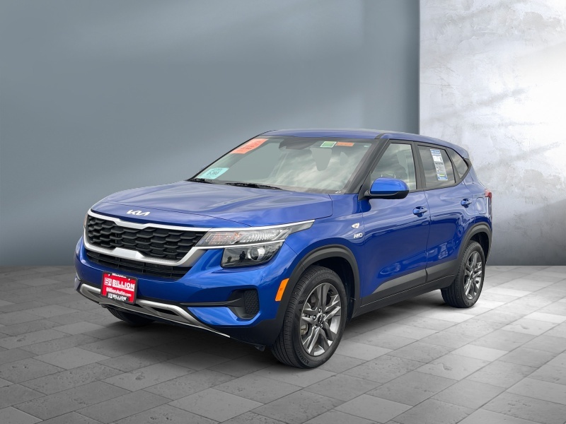 Used 2023 Kia Seltos LX Crossover