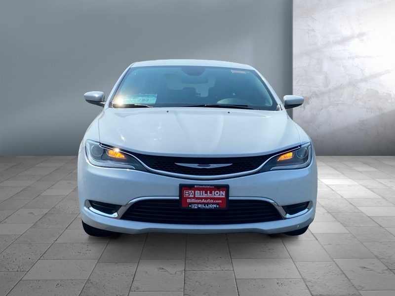 2016 Chrysler 200