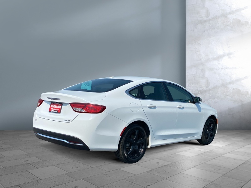 2016 Chrysler 200