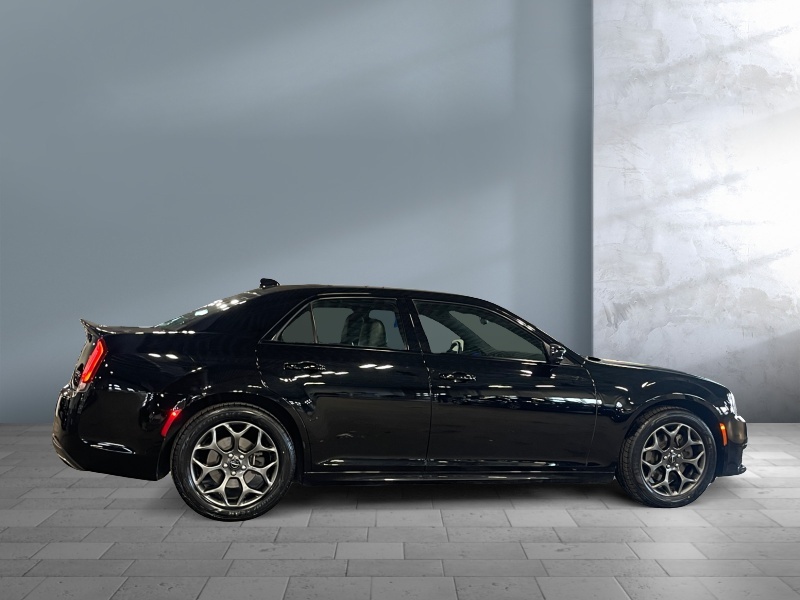 2018 Chrysler 300