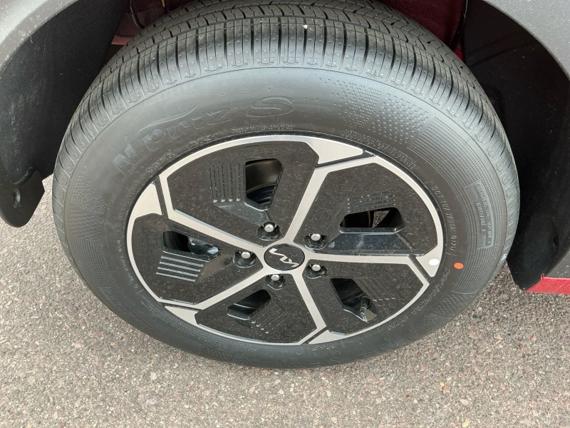 2025 Kia Niro