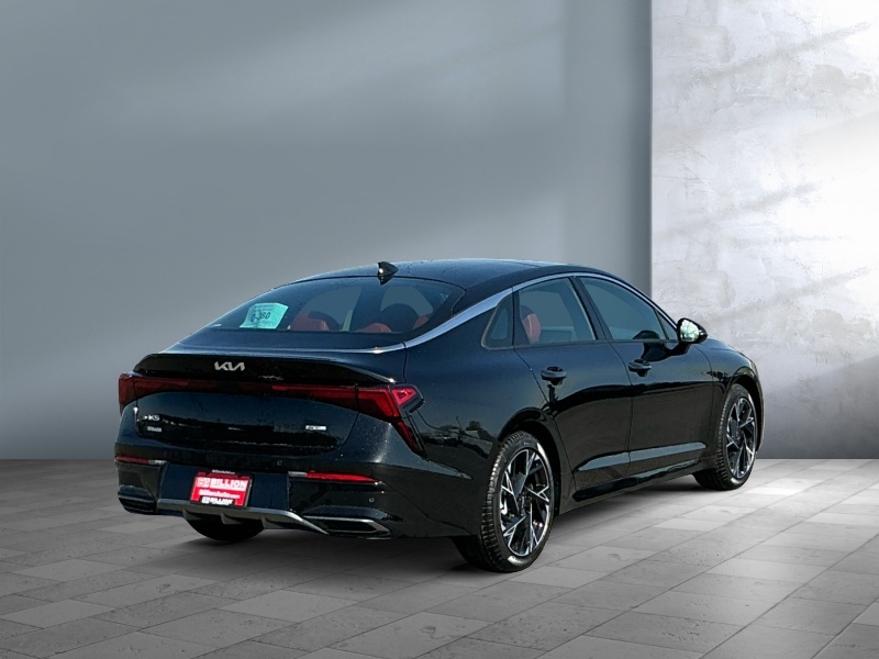 2025 Kia K5