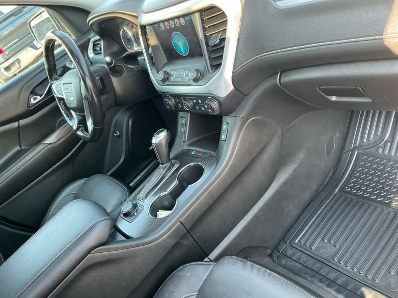2017 GMC Acadia