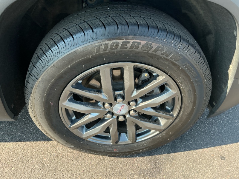 2017 GMC Acadia