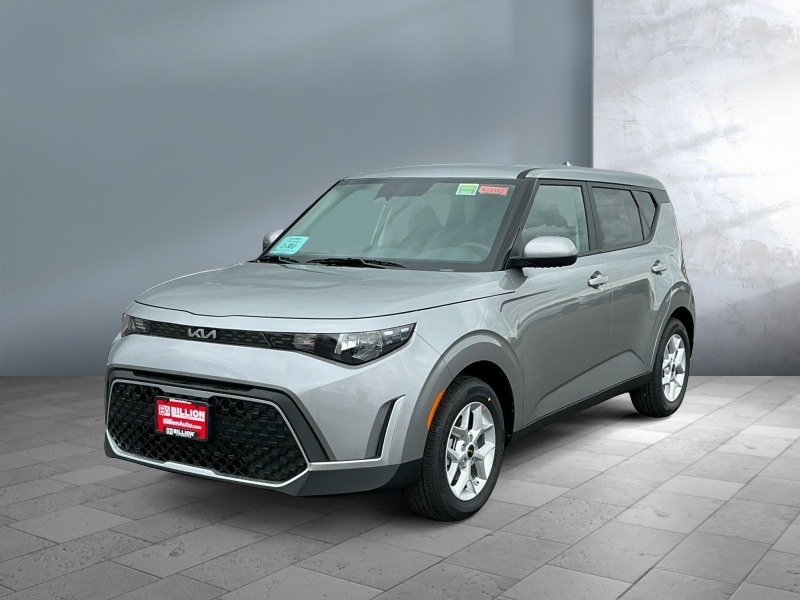 New 2025 Kia Soul LX Cars