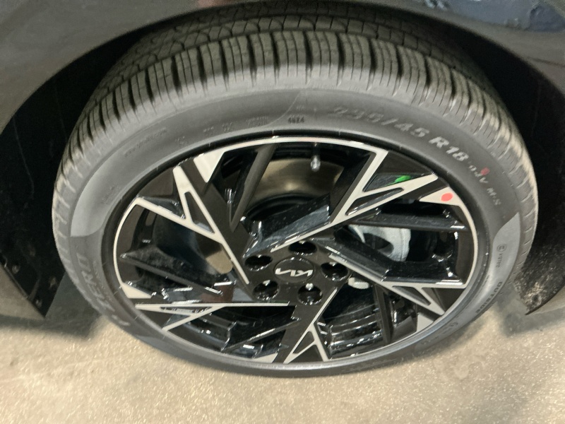 2025 Kia K5