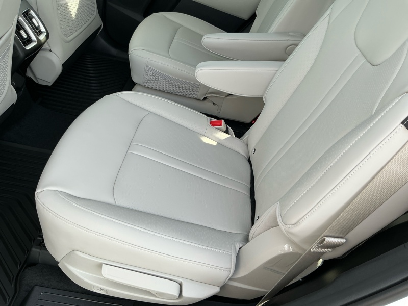 2025 Kia Sorento Hybrid
