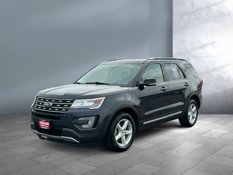 Used 2017 Ford Explorer XLT SUV