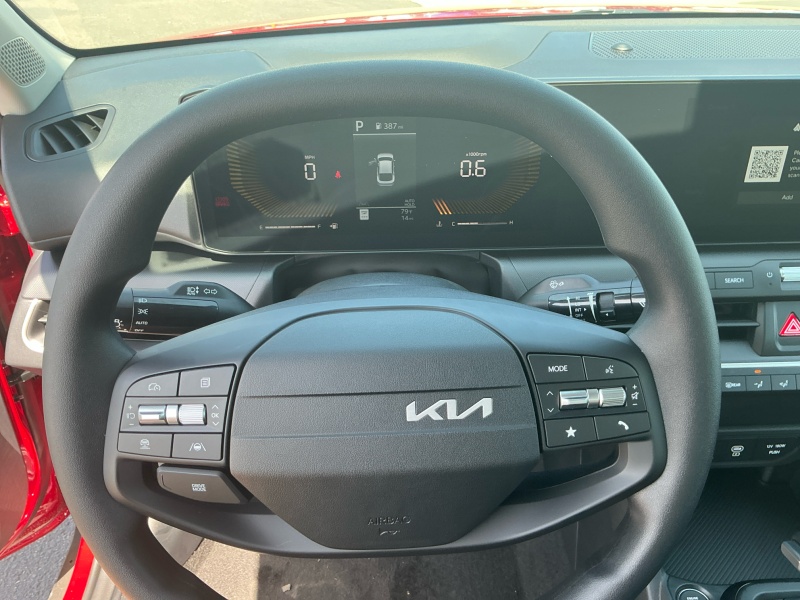 2025 Kia K4