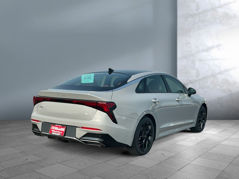 2026 Kia K5