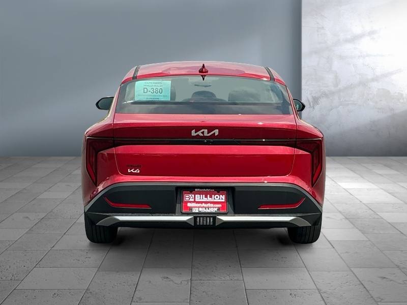 2025 Kia K4