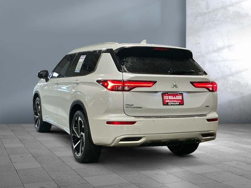 2022 Mitsubishi Outlander